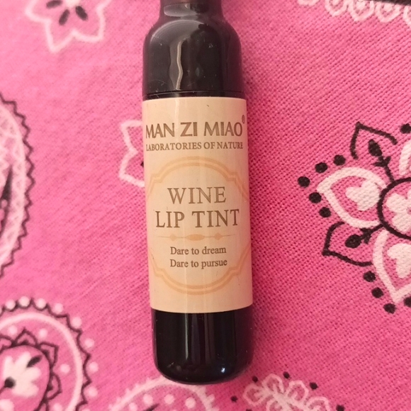 Wine Lip Tint - Picture 2 of 4